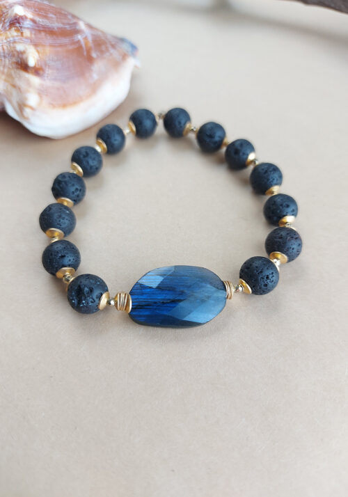 Labradorite Pendant and Black Labradorite beads – B 1349