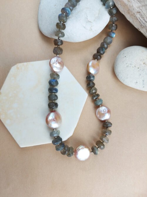 Coin Pearls, Labradorite Neckace – N 3081