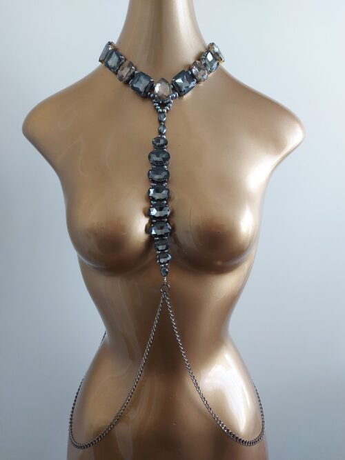 Crystals and Pearls Body Chain  – V 1073