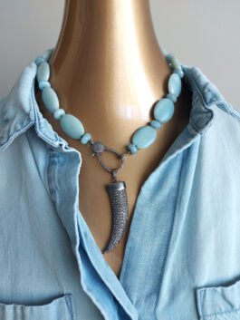 Diamond Tooth and clasp, Aquamarine and calcite – N 4040