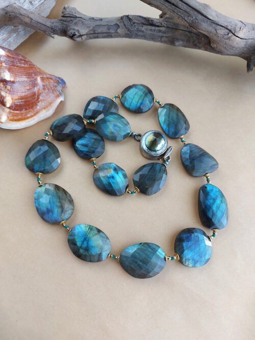 Labradorite Necklace with Swarovski Clasp – N 4047