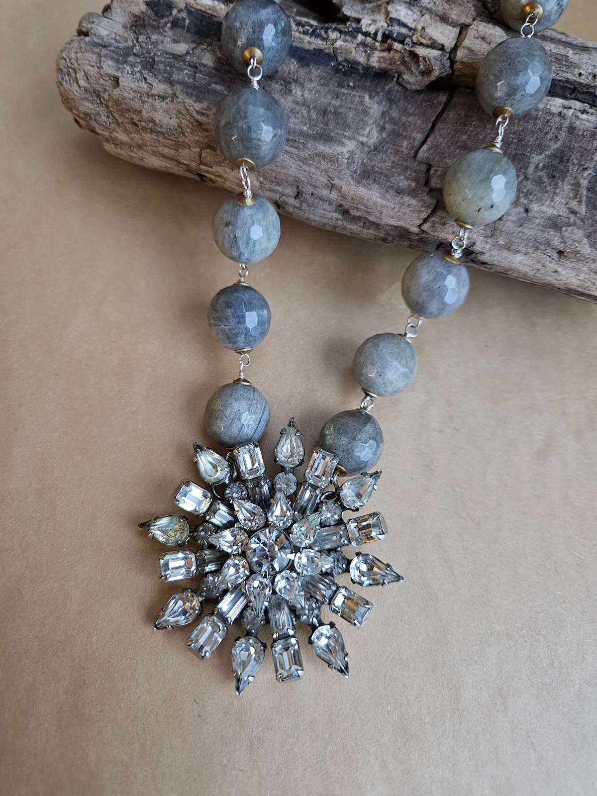 A vintage-inspired rhinestone pendant necklace