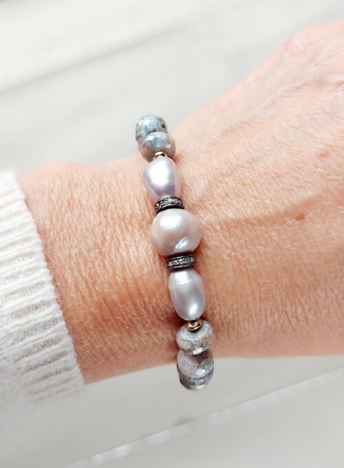 Pearls, Silverlite and diamonds bracelet BR 1168