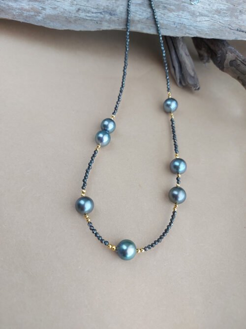 Tahitian Pearl and Pyrite necklace – N 4017