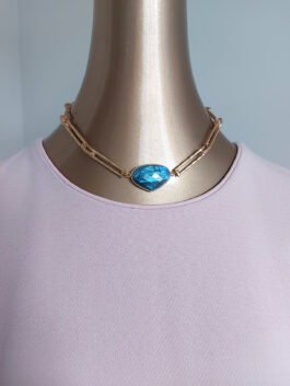 Labradorite on Matt Gold Tone Chain – N 1629