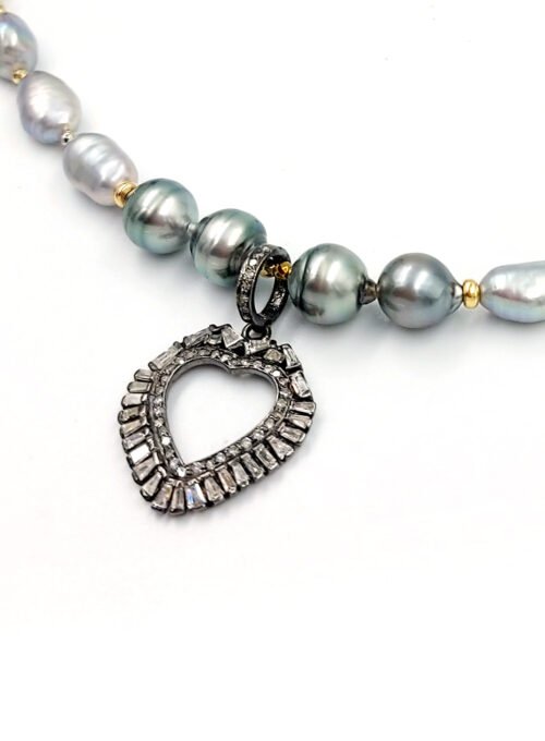Baguette Diamonds Heart, Tahitian Pearls and Silverlite – N 2597