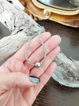 Tahitian Pearl on Labradorite – N 2772