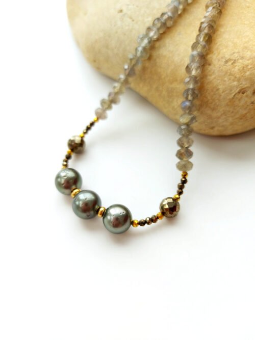 Tahitian Pearls, Pyrite and Labradorite – N 2832