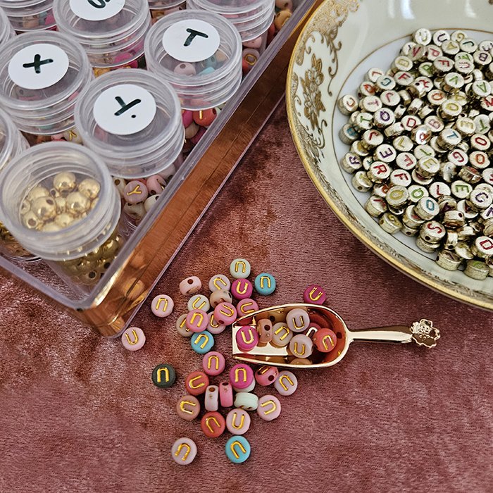 avaasi jewelry making party