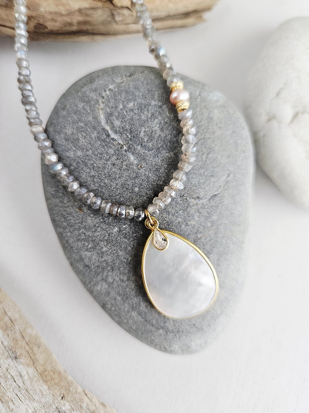 mother of pearl drop necklace