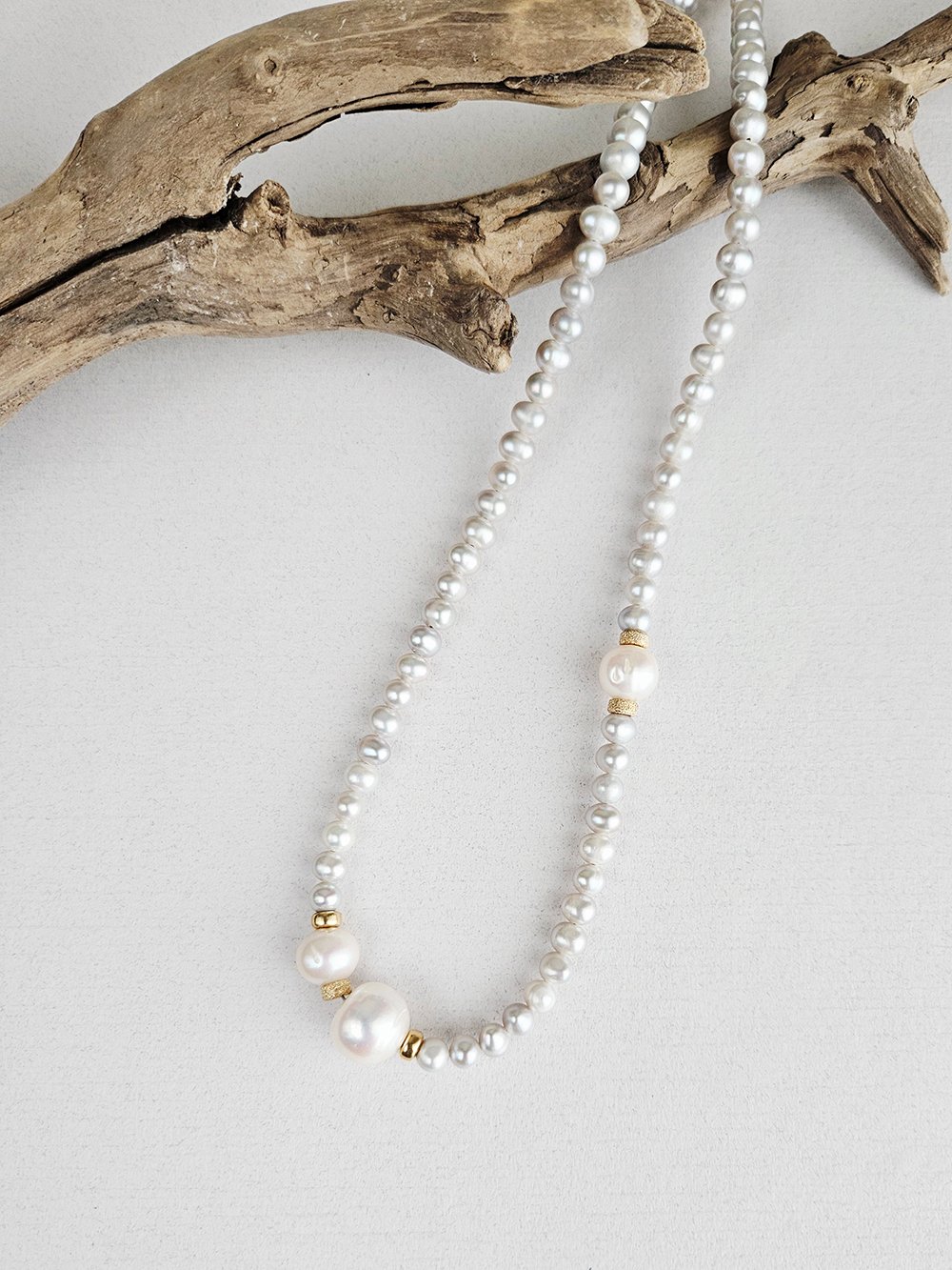 white freshwater pearl necklace